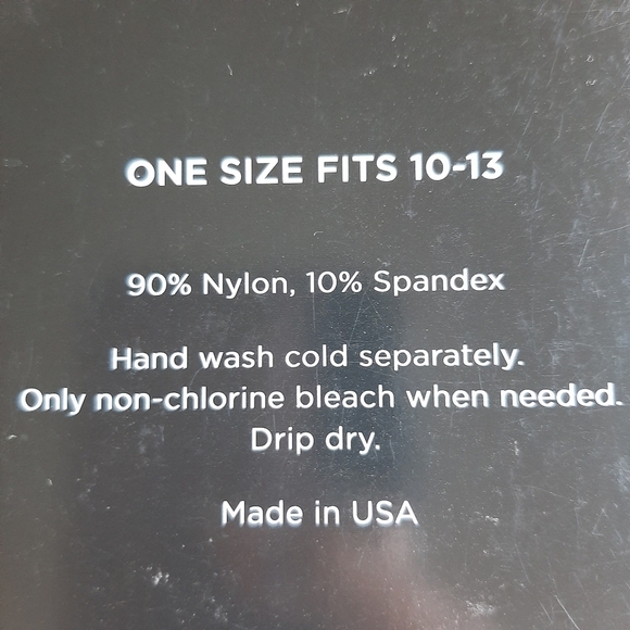 NOS AVENUE BODY OFF WHITE KNEE HIGHS - Picture 6 of 6